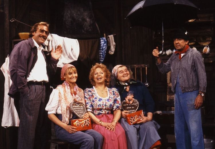 Produktbild: Chiemgauer Volkstheater - Die komplette Staffel 2 von 1993 (Fernsehjuwelen) [8 DVDs]