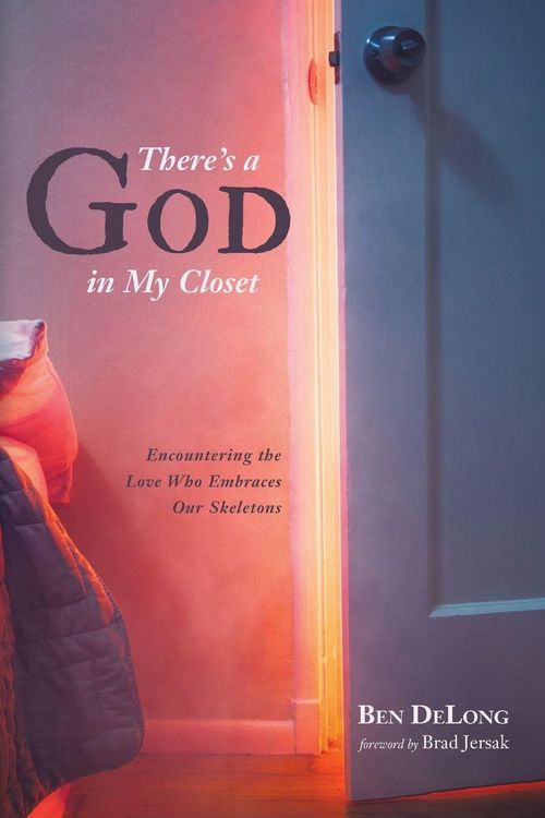 Produktbild: There's a God in My Closet