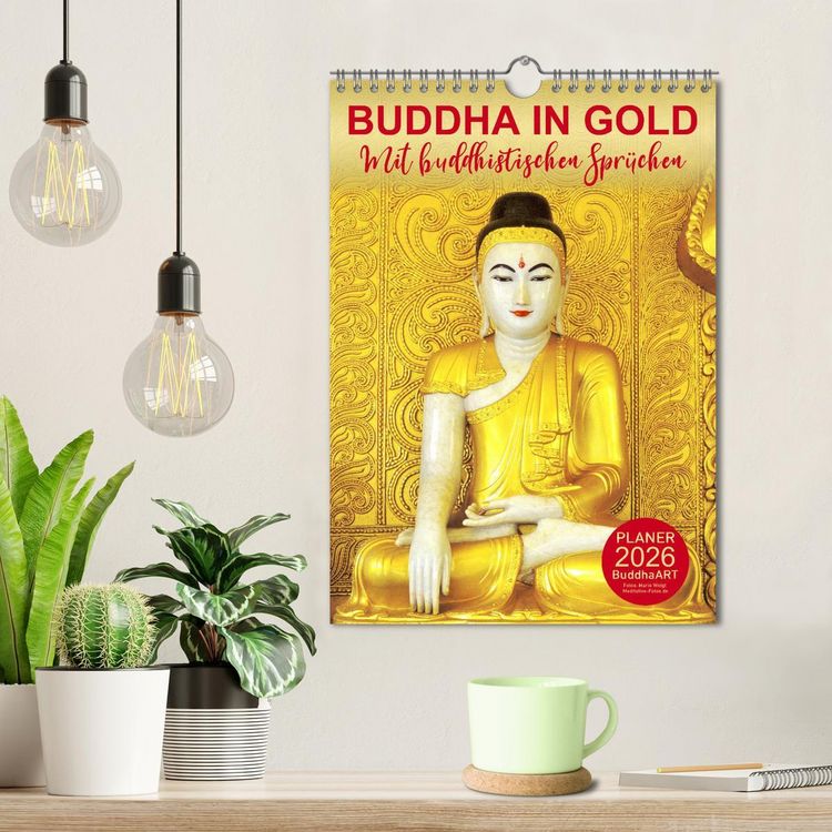 Produktbild: BUDDHA IN GOLD - Mit buddhistischen Spr&uuml;chen (Wandkalender 2026 DIN A4 hoch), CALVENDO Monatskalender
