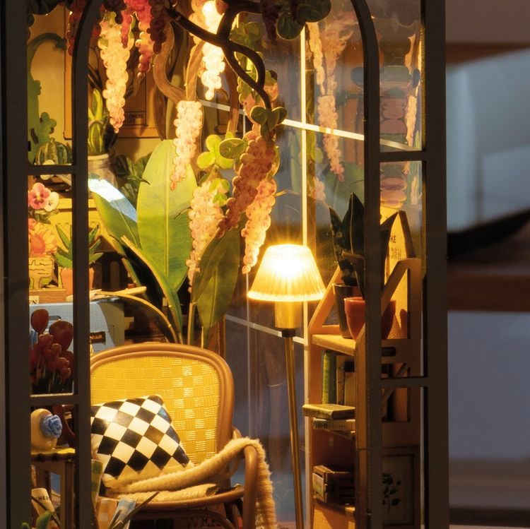 Produktbild: Book Nook DIY B&uuml;cherecke Garden House