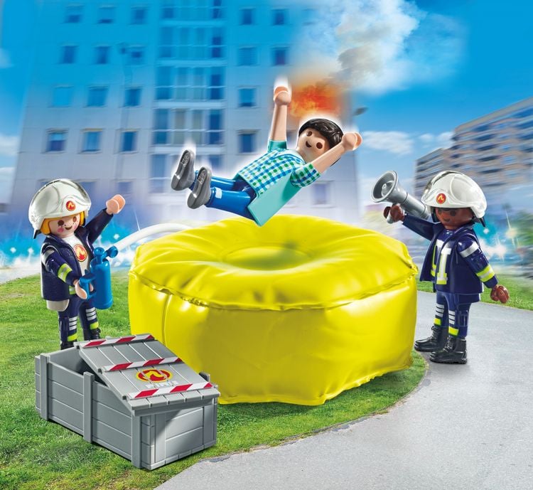 Produktbild: PLAYMOBIL 71465 Feuerwehrleute mit Luftkissen
