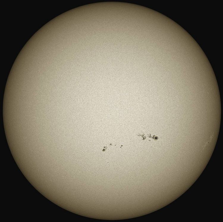 Produktbild: Explore Scientific 0310300 Solarix A4 Sonnenfilter