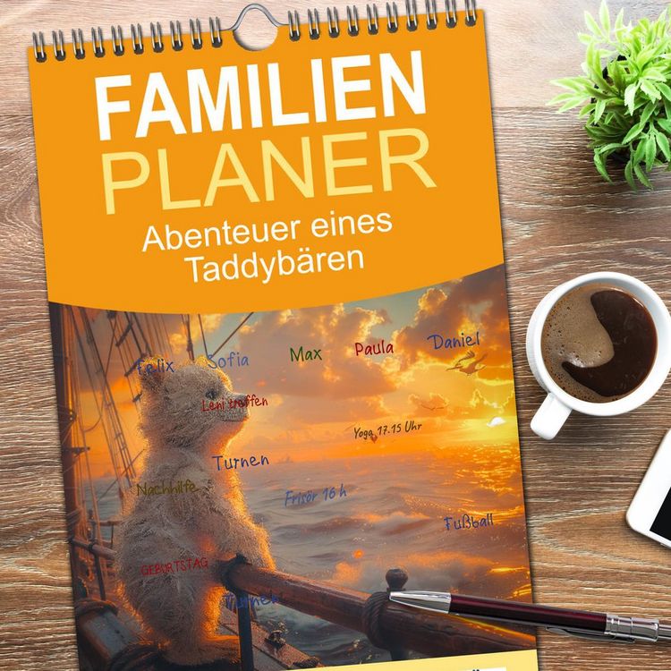 Produktbild: Familienplaner 2026 - Abenteuer eines Taddyb&auml;ren mit 5 Spalten (Wandkalender, 21 x 45 cm) CALVENDO