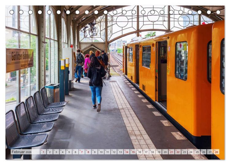 Produktbild: U-Bahn - Szenen an U-Bahnstationen in Europa und New York (Tischkalender 2026 DIN A5 quer), CALVENDO Monatskalender