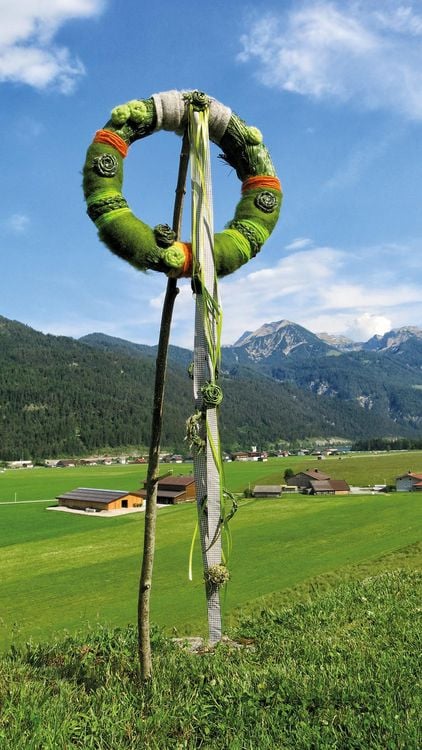 Produktbild: KR&Auml;NZE aus meiner Naturwerkstatt