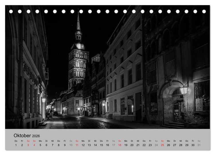Produktbild: Hansestadt Stralsund bei Nacht (mit GPS-Koordinaten) (Tischkalender 2026 DIN A5 quer), CALVENDO Monatskalender