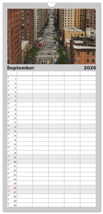 Produktbild: Familienplaner 2026 - Streets of New York - Zu Fu&szlig; durch die Metropole der Superlative mit 5 Spalten (Wandkalender, 21 x 45 cm) CALVENDO