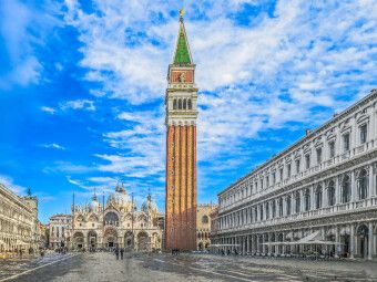 Produktbild: CALVENDO Puzzle Ein Motiv aus dem Kalender Venedig - Magische Impressionen | 1000 Teile Lege-Gr&ouml;&szlig;e 64x48cm Foto-Puzzle f&uuml;r gl&uuml;ckliche Stunden