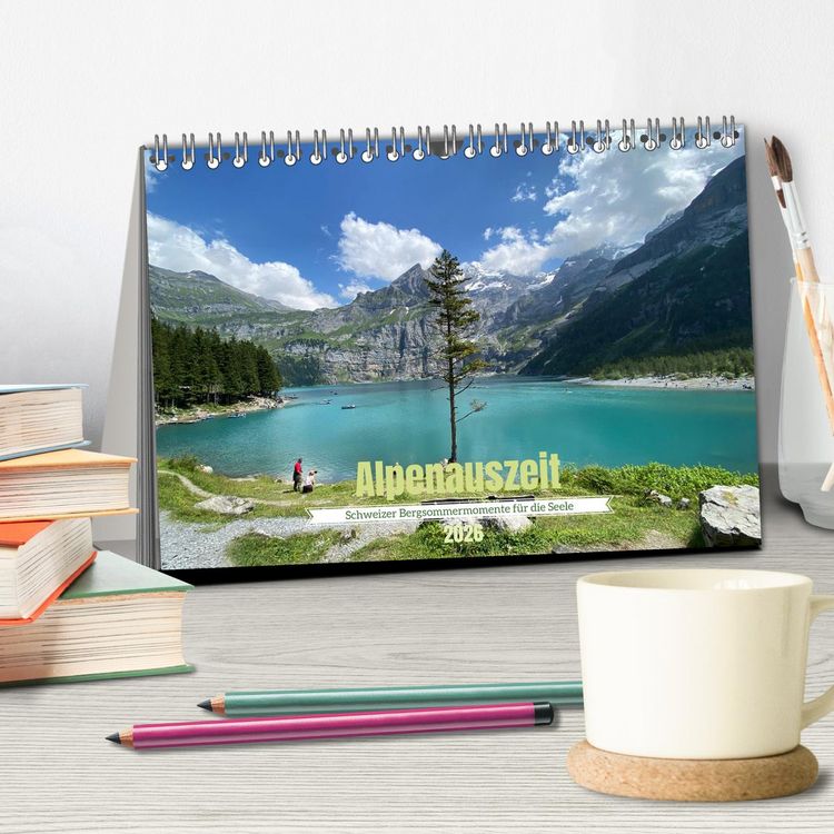 Produktbild: Alpenauszeit - Schweizer Bergsommermomente f&uuml;r die Seele (Tischkalender 2026 DIN A5 quer), CALVENDO Monatskalender