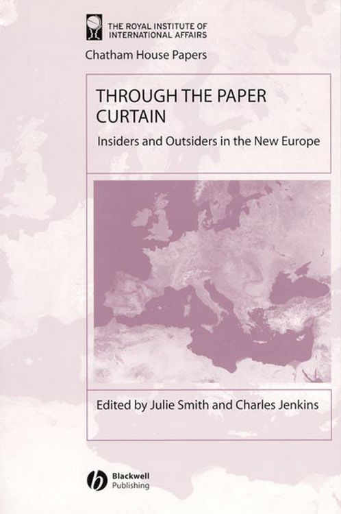 Produktbild: Through the Paper Curtain