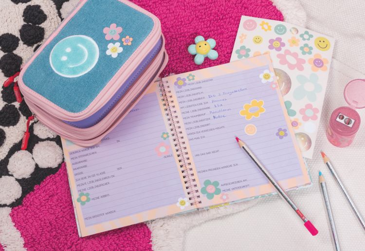 Produktbild: Brunnen Freundebuch Happy Hippie &brvbar; 16&times;21 cm, 80 Seiten, mehrfarbig, pastell