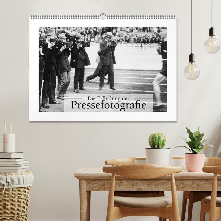 Produktbild: Die Erfindung der Pressefotografie - Aus der Sammlung Ullstein 1894-1945 (Wandkalender 2026 DIN A2 quer), CALVENDO Monatskalender