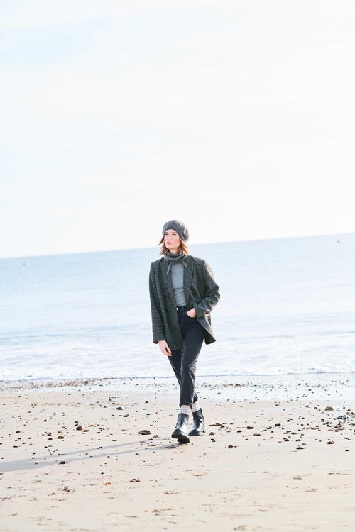 Produktbild: LOVEWOOL Das Handstrick Magazin No. 17