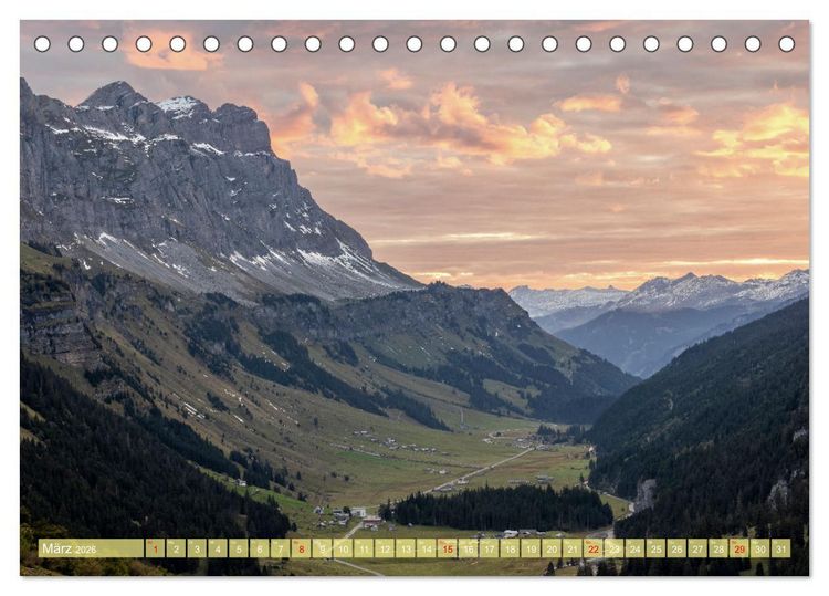 Produktbild: Schweizer Panorama - Von den Alpen bis zu den Seen (Tischkalender 2026 DIN A5 quer), CALVENDO Monatskalender