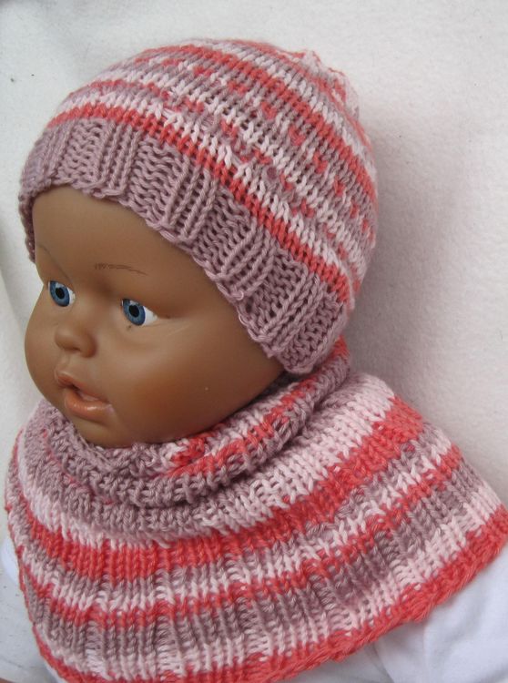 Produktbild: Strickanleitung Babyponcho und Babym&uuml;tze in 2 Gr&ouml;&szlig;en