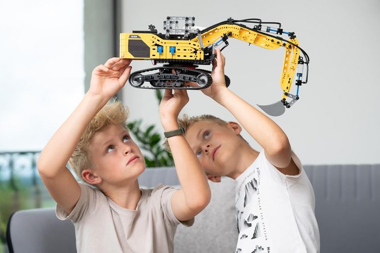 Produktbild: Fischertechnik 576450 - Liebherr R 938 Pneumatischer Bagger, Bausatz, Konstruktionsspielzeug