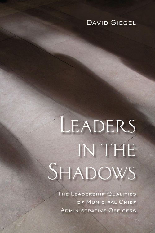 Produktbild: Leaders in the Shadows