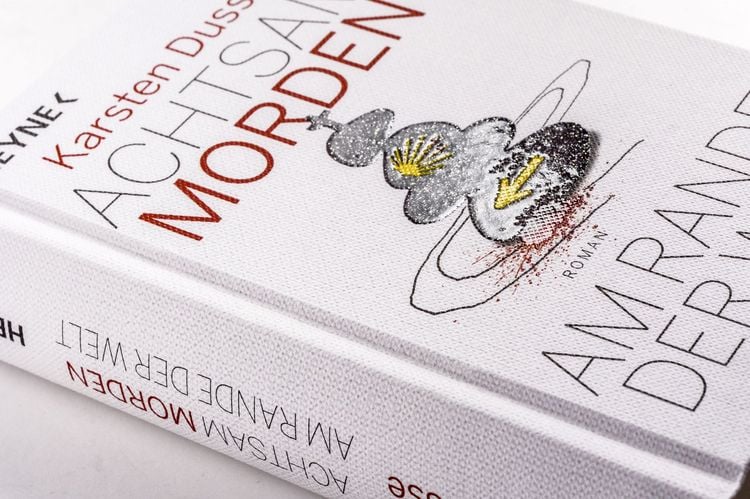 Produktbild: Achtsam morden am Rande der Welt