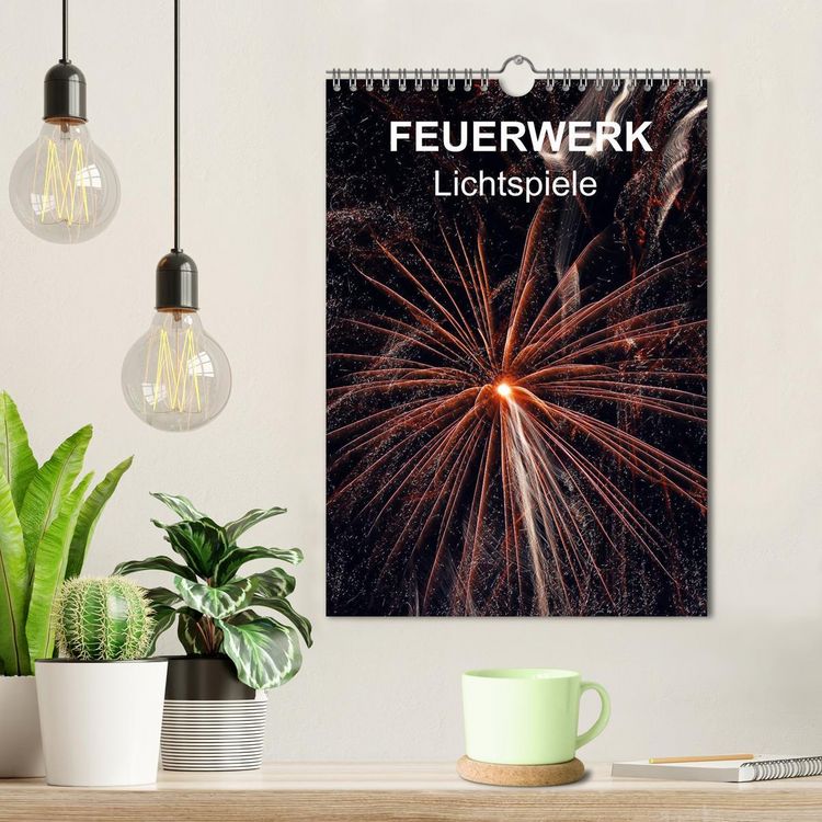 Produktbild: FEUERWERK - Lichtspiele (Wandkalender 2026 DIN A4 hoch), CALVENDO Monatskalender