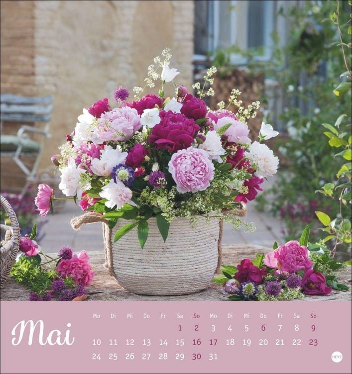 Produktbild: Herzliche Blumengr&uuml;&szlig;e Postkartenkalender 2027