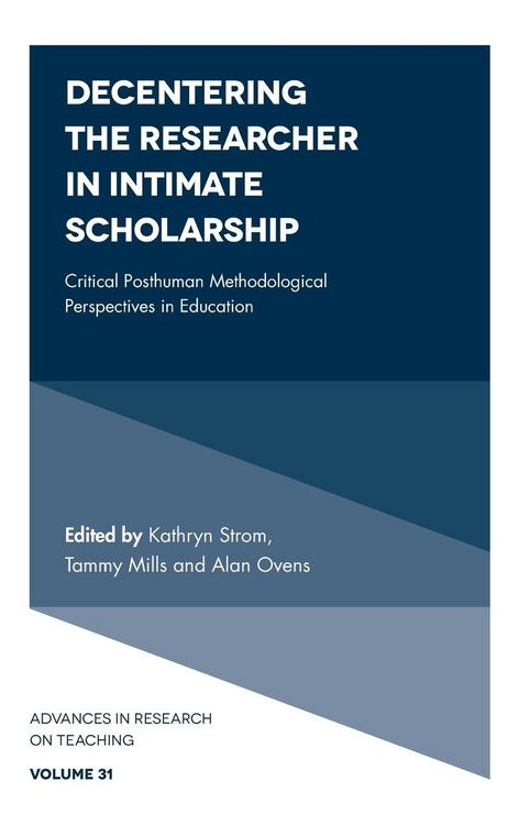 Produktbild: Decentering the Researcher in Intimate Scholarship