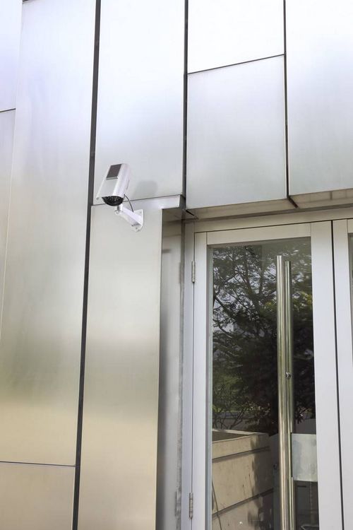 Produktbild: Sygonix SY-3420674 Kamera-Attrappe mit Solarmodul, mit blinkender LED