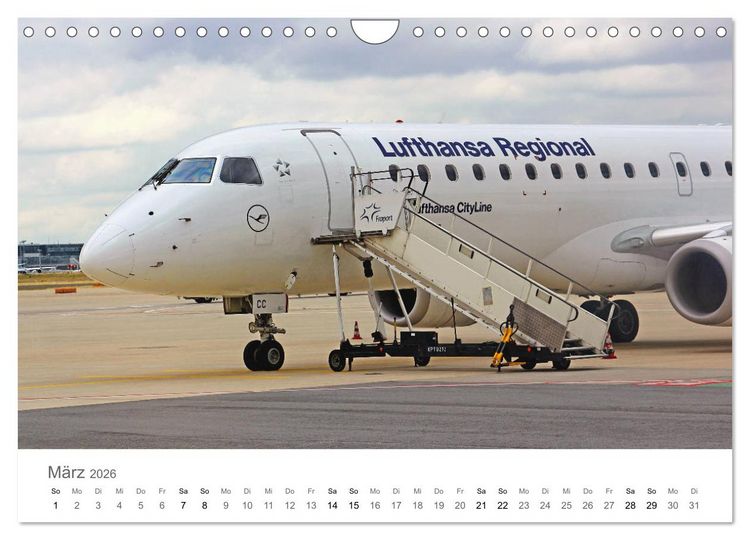 Produktbild: Gro&szlig;e und kleine Flieger am Flughafen (Wandkalender 2026 DIN A4 quer), CALVENDO Monatskalender