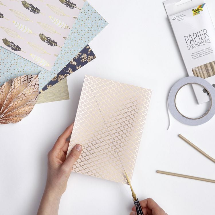 Produktbild: Folia Designpapierblock HOTFOIL 165g/m&sup2;, DIN A4, 12 Blatt, 12 Motive