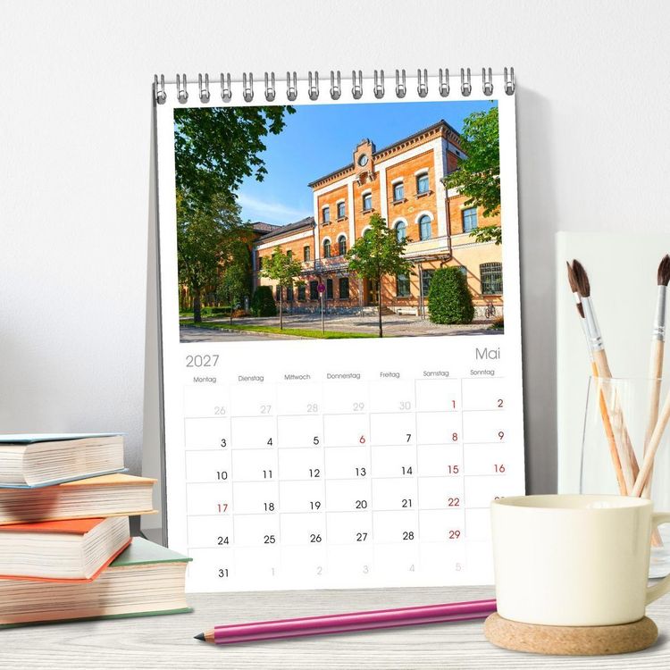 Produktbild: Tischplaner 2027 - Rosenheim - Die Stadt vor den Bergen (A5 Tischkalender zum Aufstellen) CALVENDO