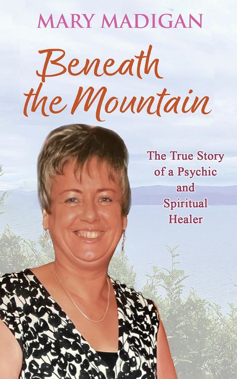 Produktbild: Beneath the Mountain