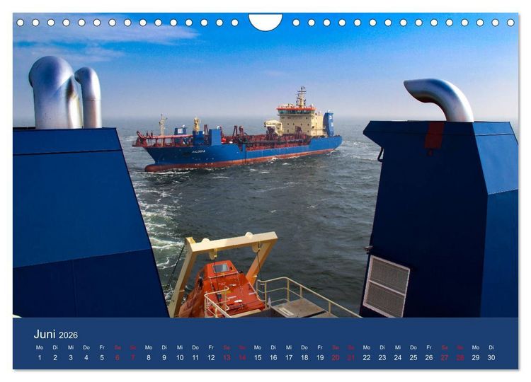 Produktbild: Schiffe - Begegnungen auf Nord- und Ostsee (Wandkalender 2026 DIN A4 quer), CALVENDO Monatskalender