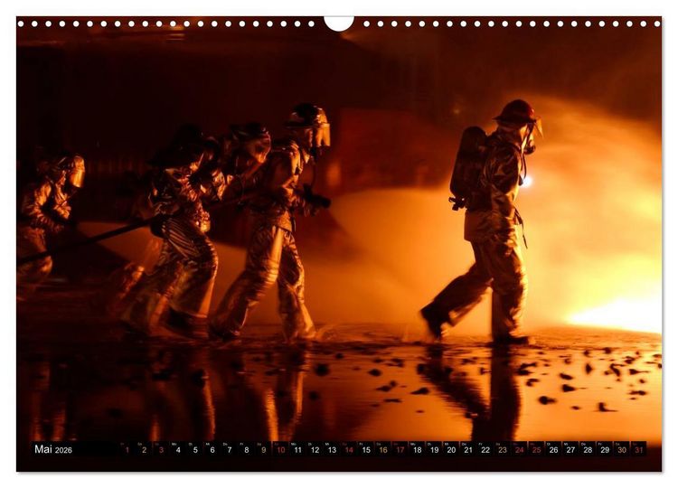 Produktbild: Feuerwehr - Leben mit der Gefahr (Wandkalender 2026 DIN A3 quer), CALVENDO Monatskalender