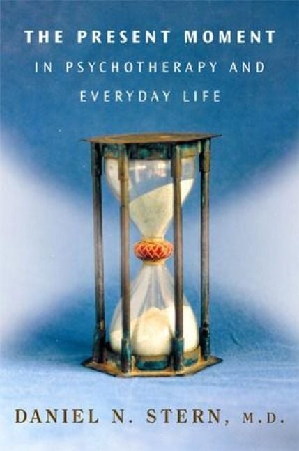 Produktbild: The Present Moment in Psychotherapy and Everyday Life