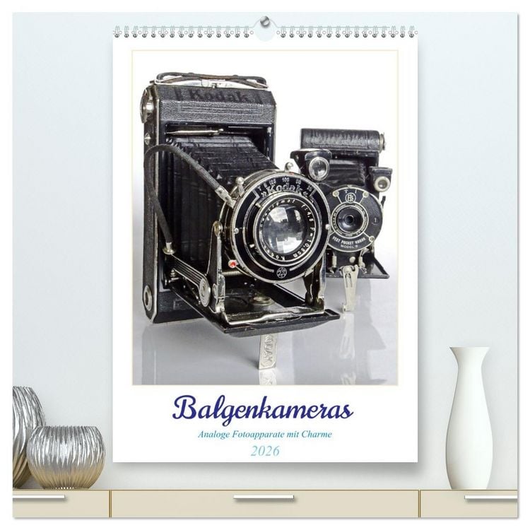 Produktbild: Balgenkameras - Analoge Fotoapparate mit Charme (hochwertiger Premium Wandkalender 2026 DIN A2 hoch), Kunstdruck in Hochglanz