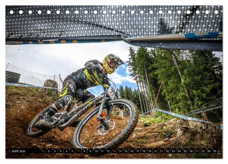 Produktbild: Downhill Racing (Tischkalender 2026 DIN A5 quer), CALVENDO Monatskalender