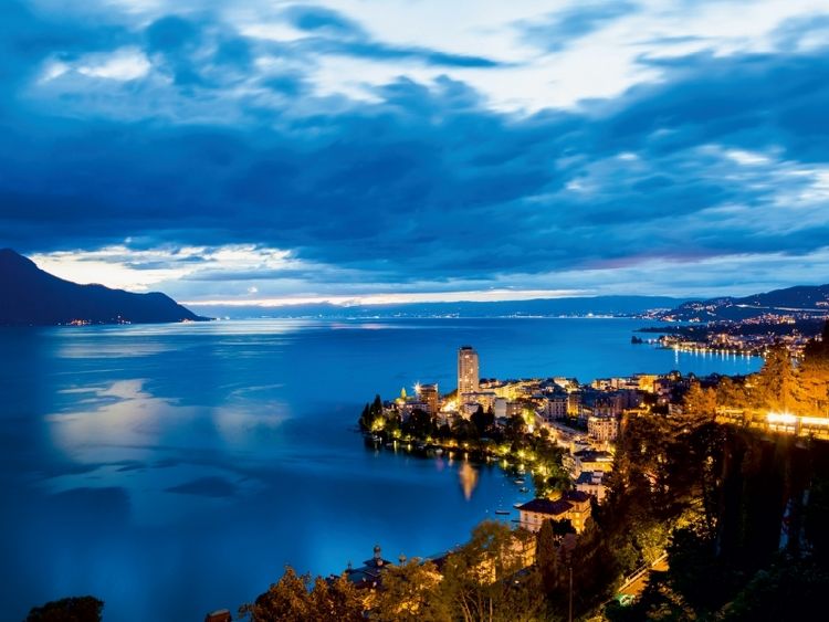 Produktbild: CALVENDO Puzzle Montreux am Genfer See | 1000 Teile Lege-Gr&ouml;&szlig;e 64x48cm Foto-Puzzle f&uuml;r gl&uuml;ckliche Stunden