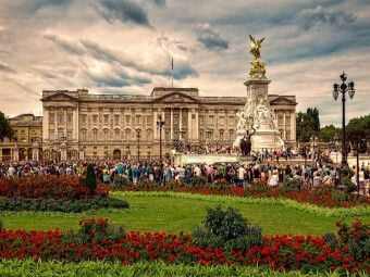 Produktbild: CALVENDO Puzzle Buckingham Palace | 1000 Teile Lege-Gr&ouml;&szlig;e 64x48cm Foto-Puzzle f&uuml;r gl&uuml;ckliche Stunden
