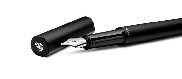 Produktbild: Pelikan F&uuml;ller Ineo&reg; Elements P6, Metall-Etui, Schwarz