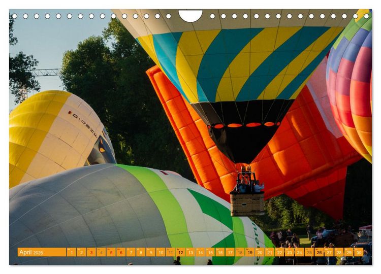 Produktbild: Hei&szlig;luftballone - Bunte Riesen im Norden (Wandkalender 2026 DIN A4 quer), CALVENDO Monatskalender