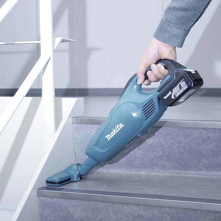Produktbild: Makita DCL182Z Akku-Handstaubsauger 18 V