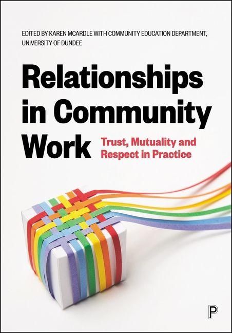 Produktbild: Relationships in Community Work