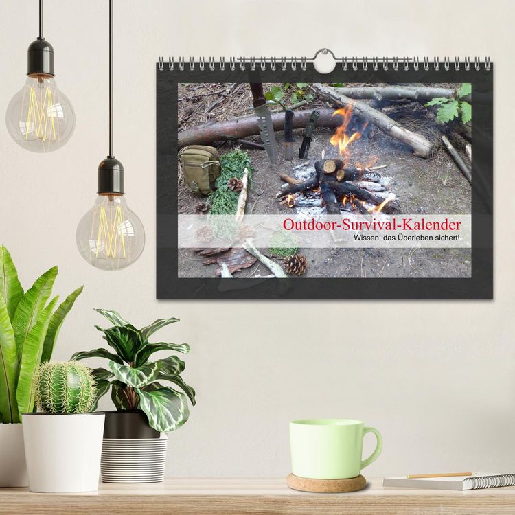 Produktbild: Outdoor-Survival-Kalender (Wandkalender 2026 DIN A4 quer), CALVENDO Monatskalender