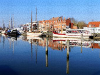 Produktbild: CALVENDO Puzzle Greifswald - Museumshafen am Ryck | 1000 Teile Lege-Gr&ouml;&szlig;e 64x48cm Foto-Puzzle f&uuml;r gl&uuml;ckliche Stunden