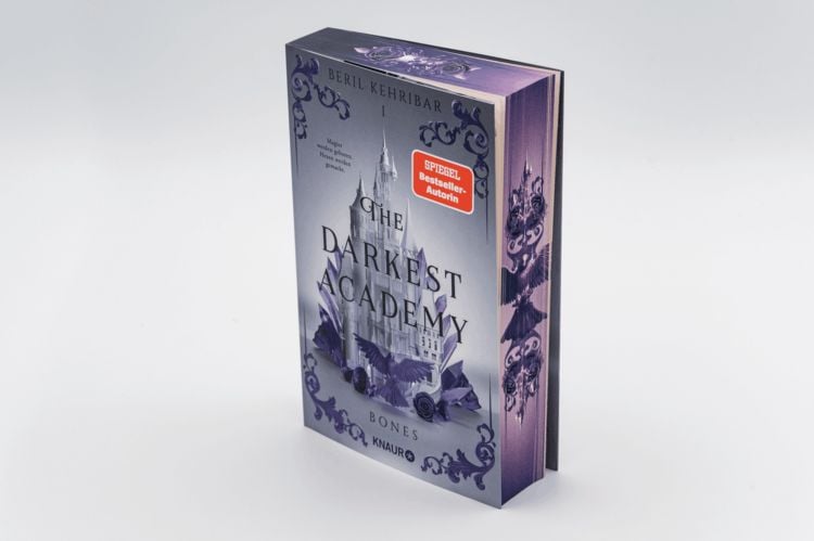 Produktbild: The Darkest Academy 1 &ndash; Bones