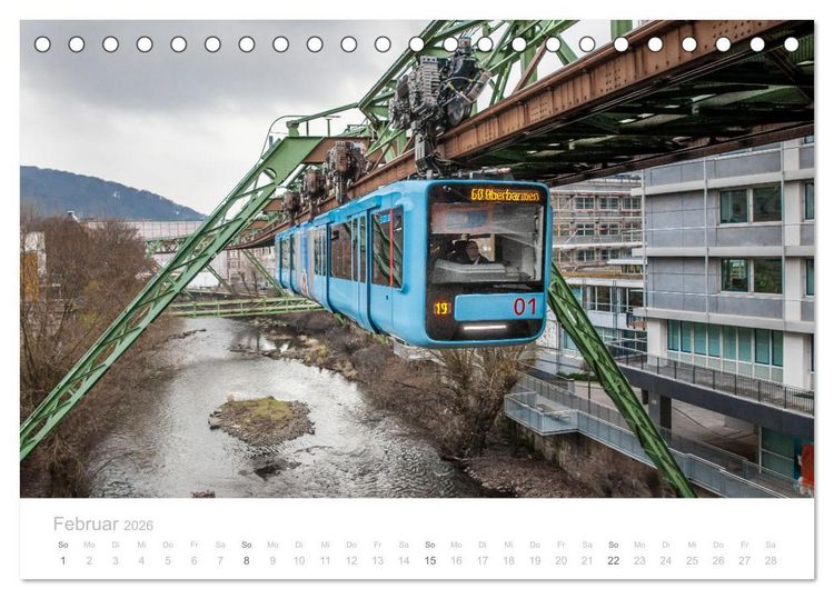Produktbild: Bus, Bahn und Co. - Faszinierende Fahrzeuge (Tischkalender 2026 DIN A5 quer), CALVENDO Monatskalender