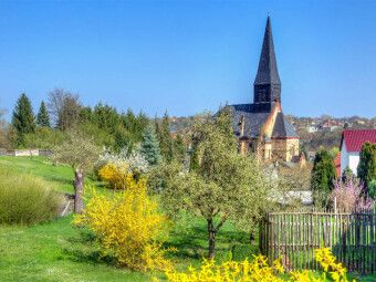 Produktbild: CALVENDO Puzzle An der Molmecker Kirche | 1000 Teile Lege-Gr&ouml;&szlig;e 64x48cm Foto-Puzzle f&uuml;r gl&uuml;ckliche Stunden