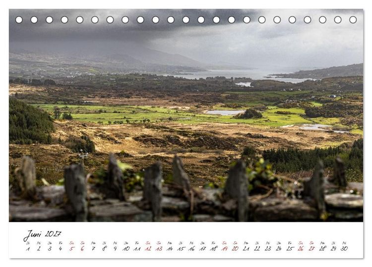 Produktbild: Am Rande Europas - Wild Atlantic Way - der Roadtrip (Tischkalender 2027 DIN A5 quer), CALVENDO Monatskalender