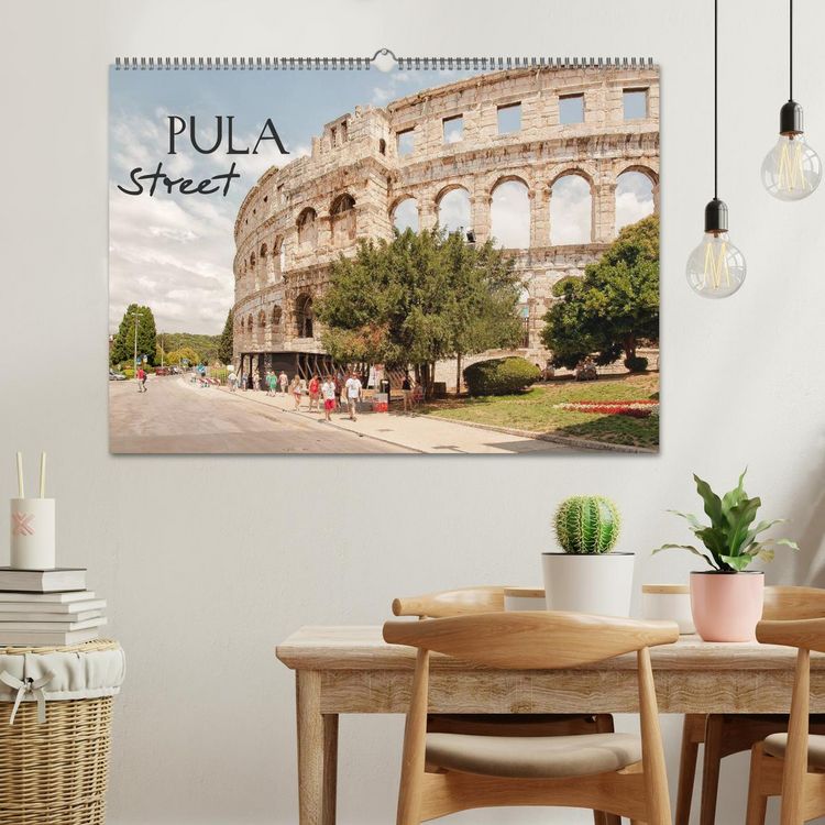 Produktbild: Pula Street (Wandkalender 2026 DIN A2 quer), CALVENDO Monatskalender