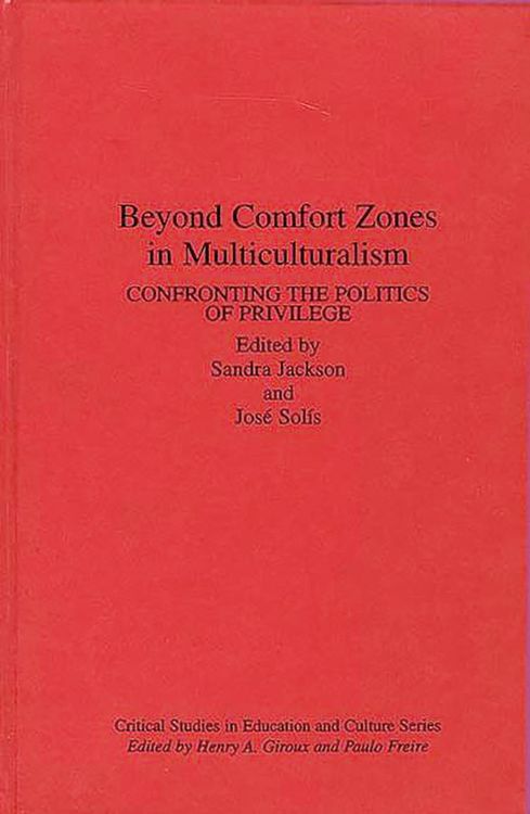 Produktbild: Beyond Comfort Zones in Multiculturalism