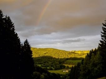 Produktbild: CALVENDO Puzzle Eifelblick bei Pr&uuml;m | 1000 Teile Lege-Gr&ouml;&szlig;e 64x48cm Foto-Puzzle f&uuml;r gl&uuml;ckliche Stunden